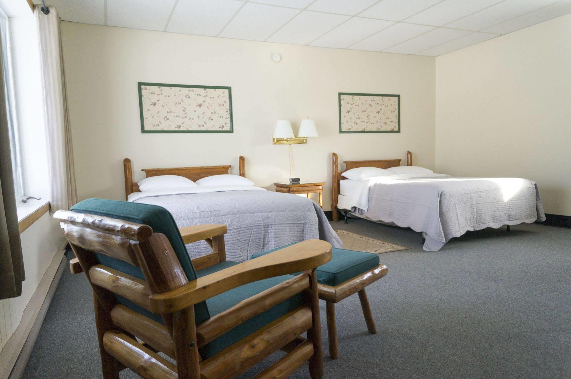 Wayside Motel Manitoulin Manitowaning Eksteriør billede